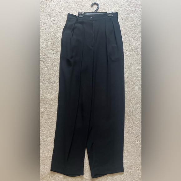 Not available til April
Ladies tuxedo style pantsuit - Picture 3 of 4